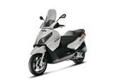 Piaggio X7 300